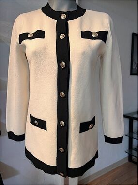 HM Classic Lady Cardigan